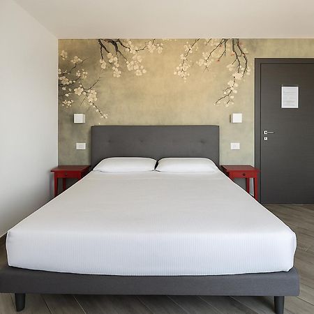Relais Al Porto Ξενοδοχείο Πεσκιέρα ντελ Γκάρντα Εξωτερικό φωτογραφία