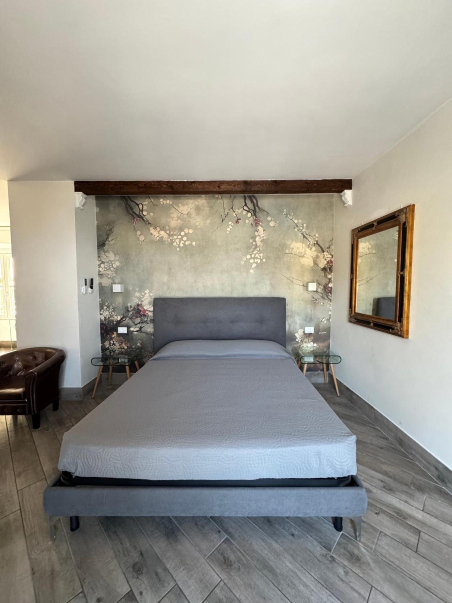 Relais Al Porto Ξενοδοχείο Πεσκιέρα ντελ Γκάρντα Εξωτερικό φωτογραφία